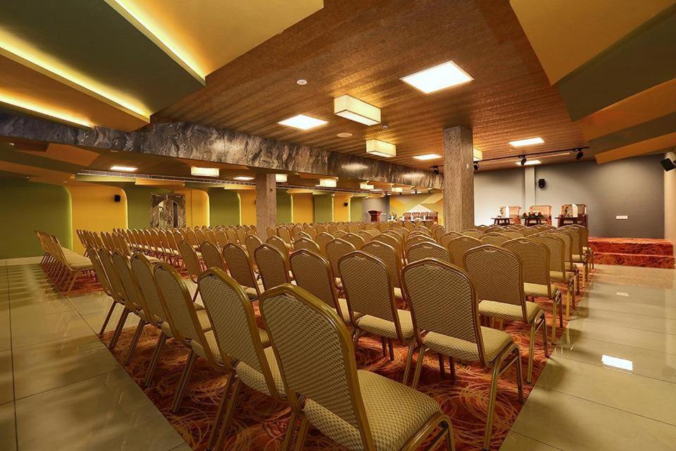 Hotel New York Square 코타얌 외부 사진