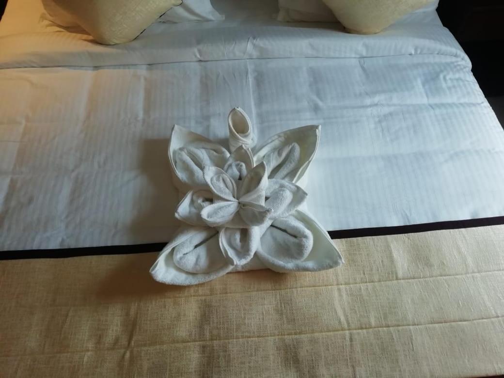 Hotel New York Square 코타얌 외부 사진